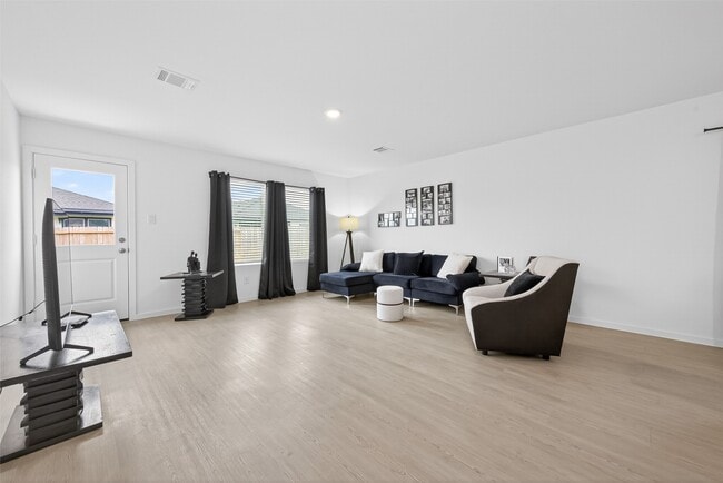 Building Photo - 10720 Ellerston Rd