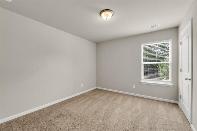Building Photo - 1486 Fern Ridge Ln