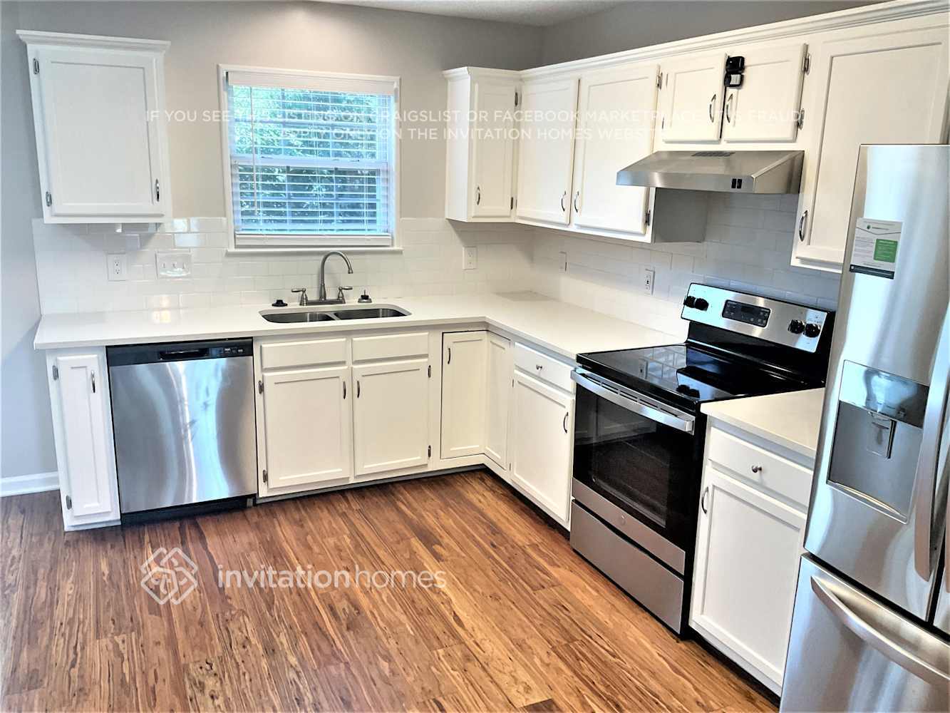 Building Photo - 2384 Saguaro Ln