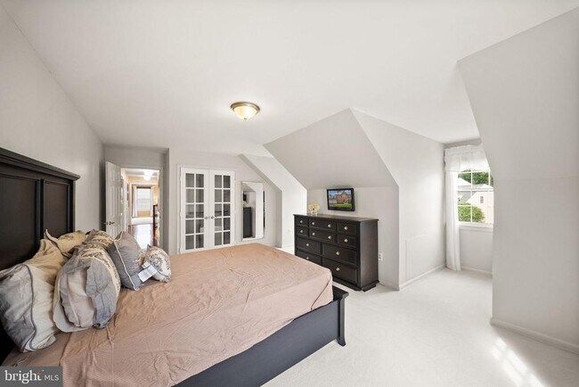 Building Photo - 5667 Lonesome Dove Ct