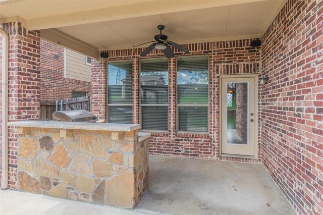 Building Photo - 15300 Mallard Creek St