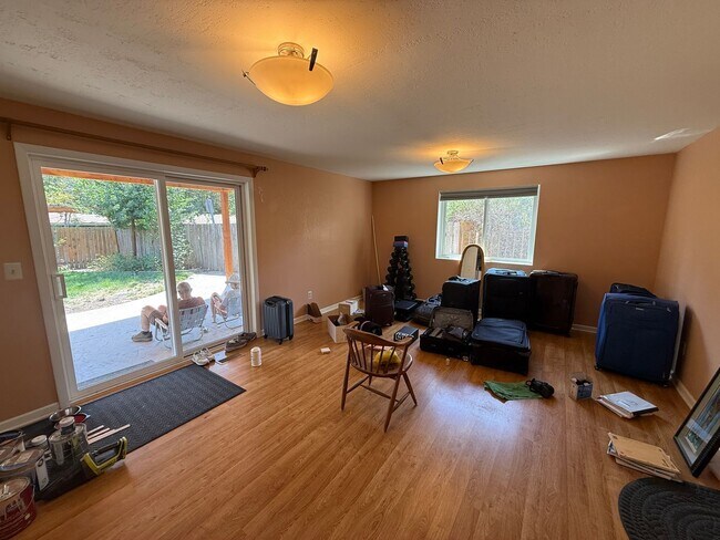 Building Photo - 3491 W Forsythia Dr