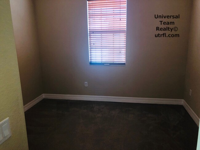 Building Photo - 16081 Via Solera Cir