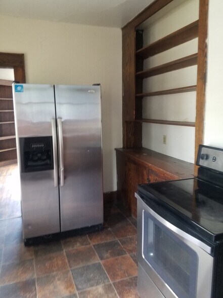 Kitchen Large Ref - 678 Spruce St