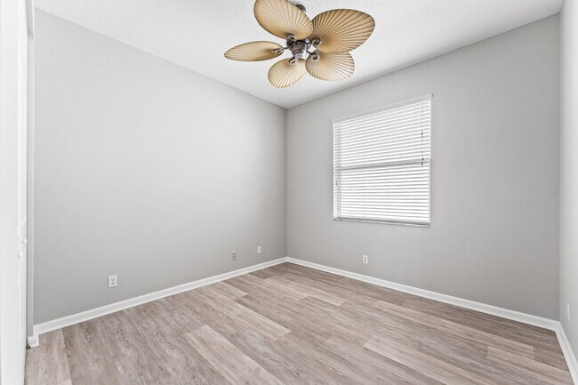 Building Photo - 443 Belle Grove Ln