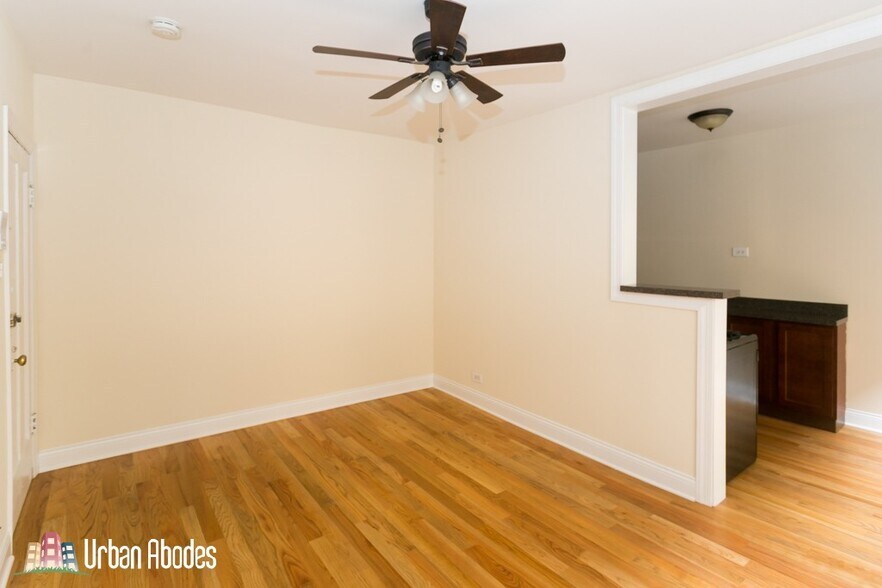 Building Photo - 2844 N Orchard St