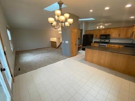 Building Photo - 3626 King Dr SW