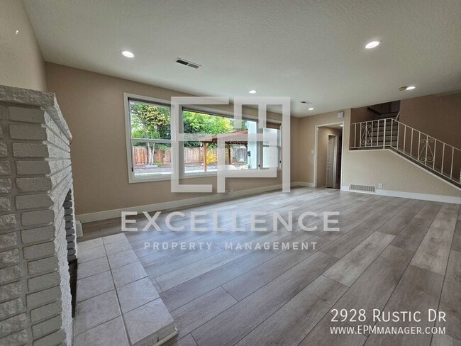 Building Photo - 2928 Rustic Dr