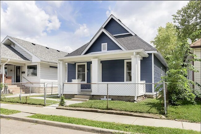 Newly Renovated Bungalow in Fountain Square - 1137 Saint Peter St