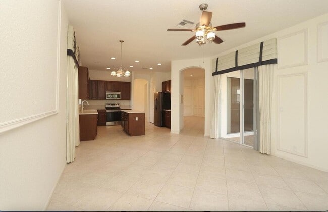 Building Photo - 9183 Bay Point Cir