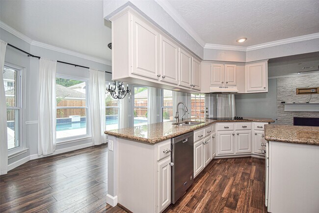 Building Photo - 12919 Bristol Berry Dr