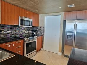 Building Photo - 2 br, 2 bath Condo - LA PERLA