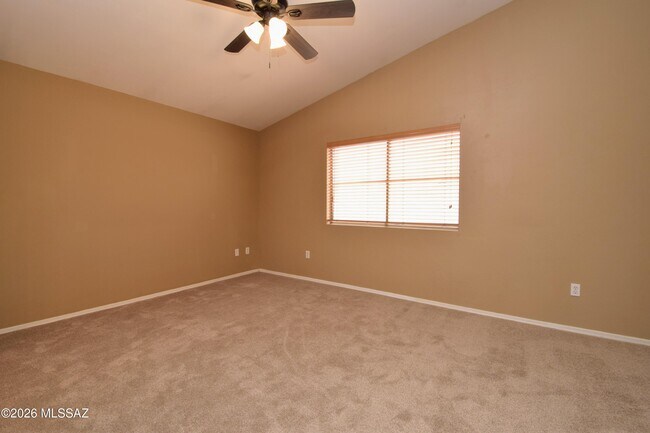 Building Photo - 10226 E Desert Eden Pl