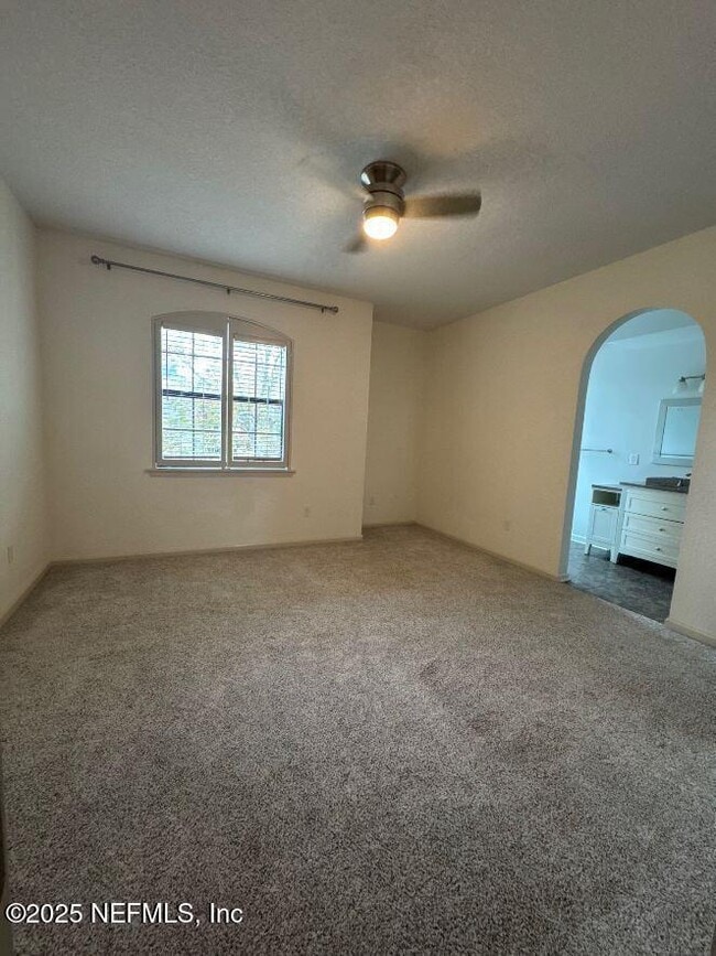 Building Photo - 1414 Vista Cove Rd