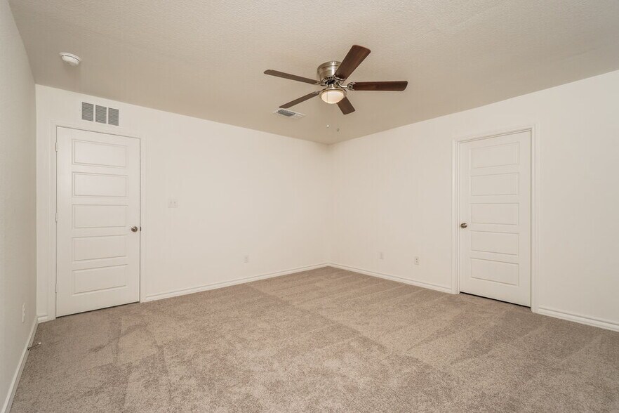 Building Photo - 1657 Viola Ln