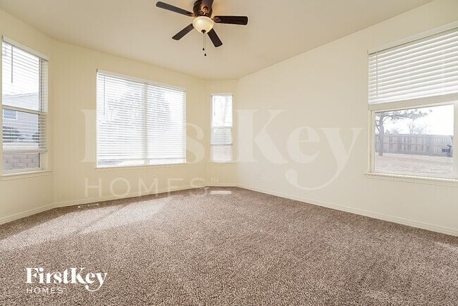 Building Photo - 10802 Barclay Ct