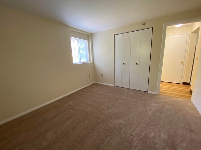 Building Photo - 93 West St