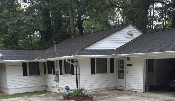 Building Photo - 199 Lake Dr