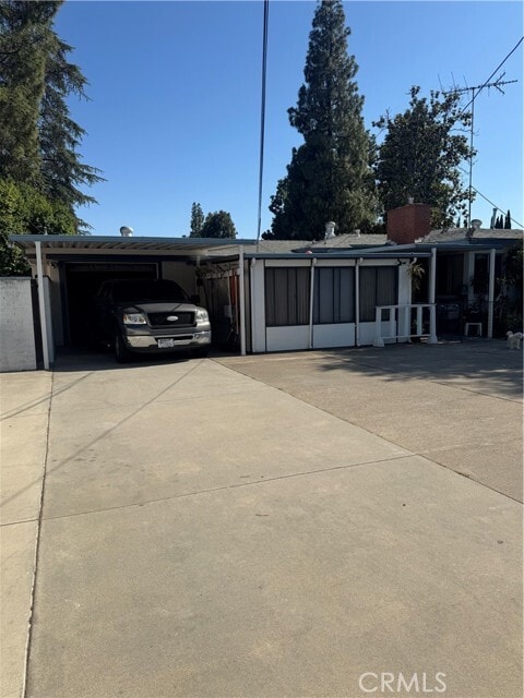 Building Photo - 2011 E Orange Grove Ave