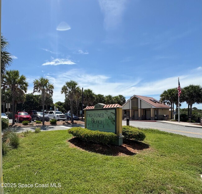 Building Photo - 77 Montecito Dr