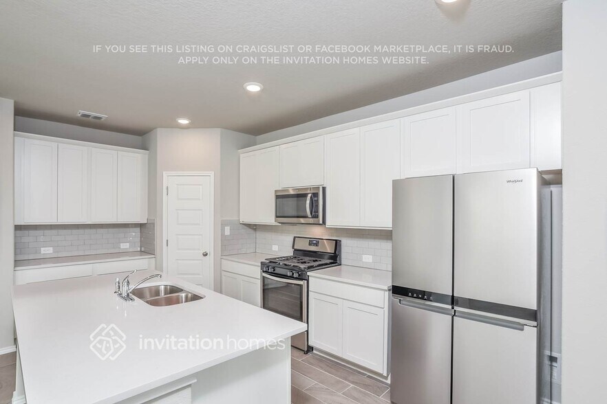 Building Photo - 10514 Briceway Ace