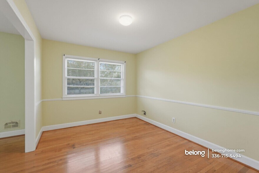 Building Photo - 1705 Fordham Rd