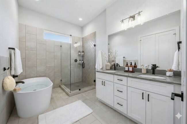 Building Photo - 6107 Campo Vista Dr