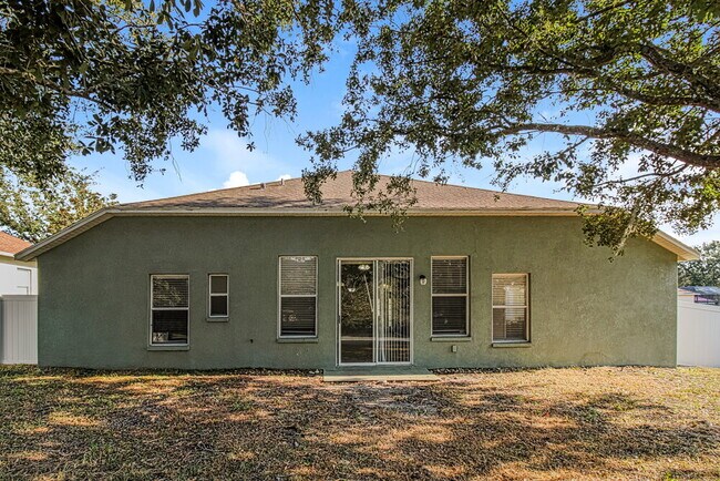 Building Photo - 5235 Greystone Dr