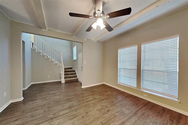 Building Photo - 14511 Cypress Falls Dr