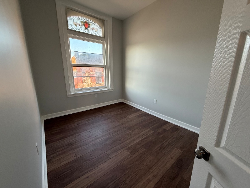 Building Photo - 234 Locust St