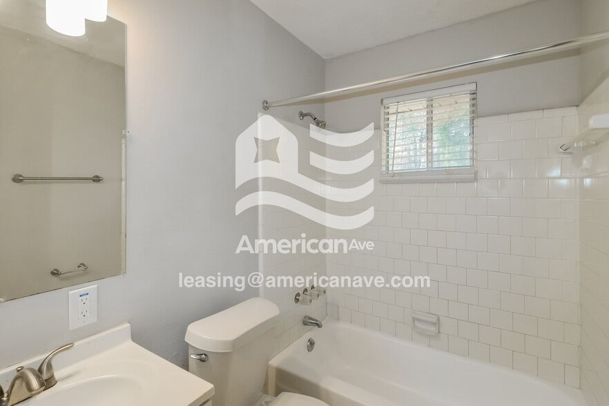 Building Photo - 141 Cosby Ct