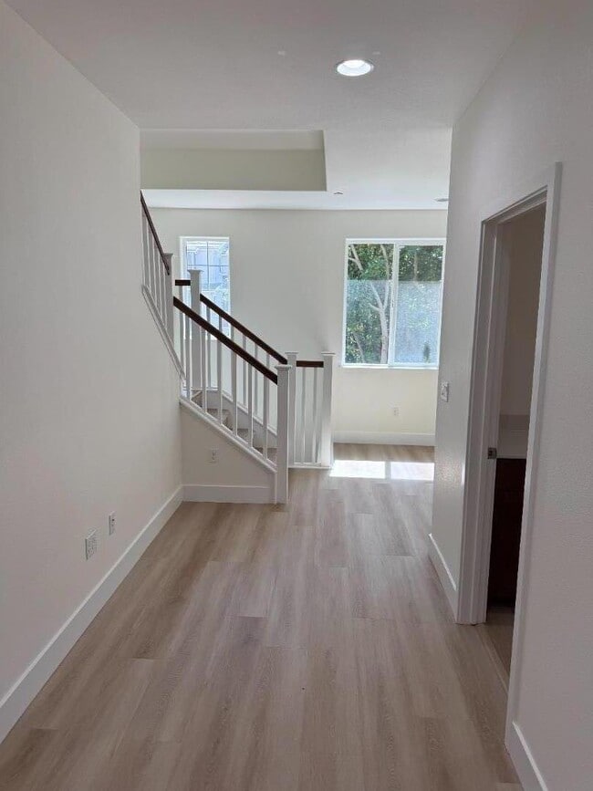 Building Photo - 17075 St Cecilia Ln