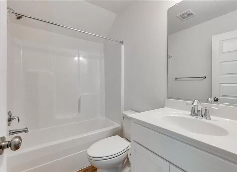 Building Photo - 10620 Marions Pl