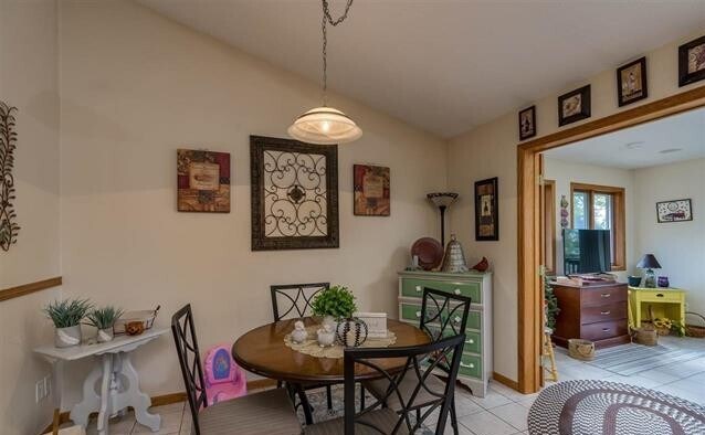 Building Photo - 906 Point Pleasant Rd