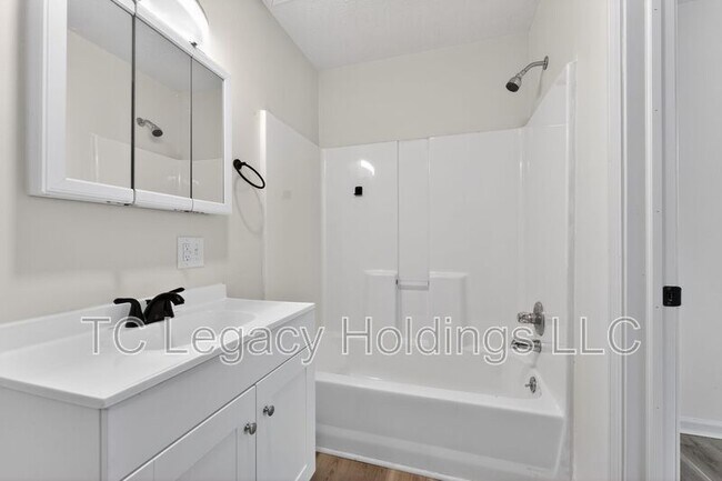 Building Photo - 127 Haymond Hwy