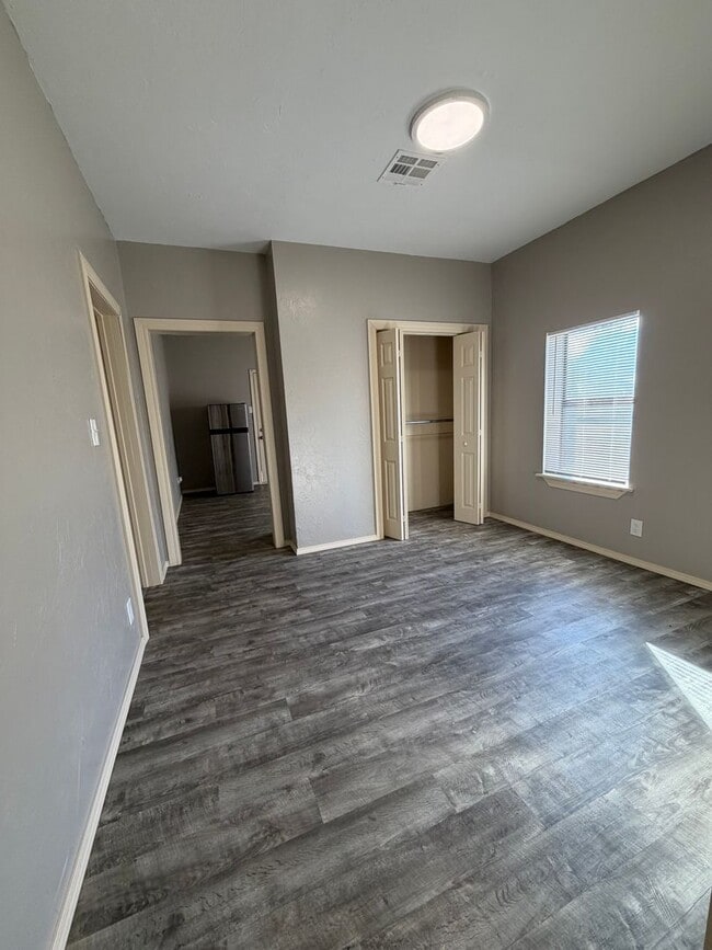 Building Photo - Ada OK Rental