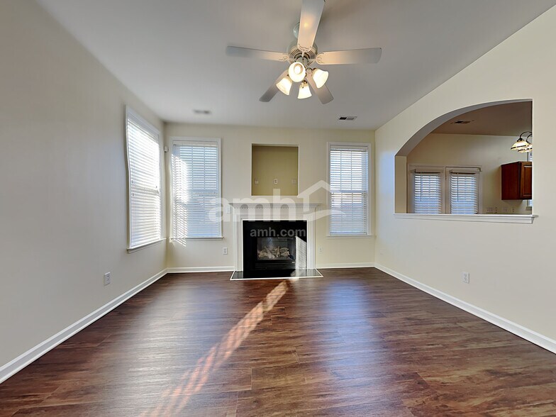 Building Photo - 1710 Beeson Park Ln