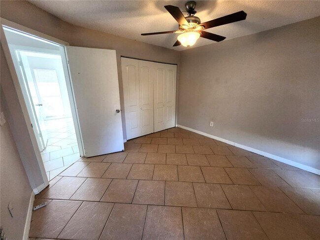 Building Photo - 7321 Exemplar Dr