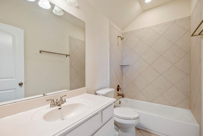 Building Photo - 11812 Mira Vista Way