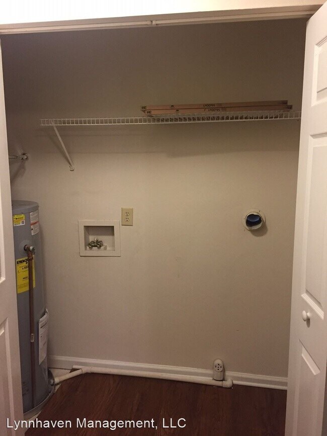 Building Photo - 1336 W 38th St