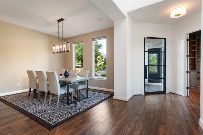 Building Photo - 716 Crestone Stream Dr