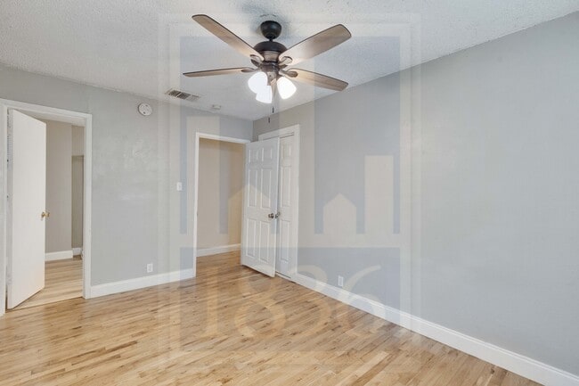 Building Photo - 4810 Prock Ln