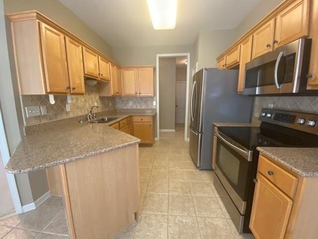 Building Photo - 10471 Ashboro Dr
