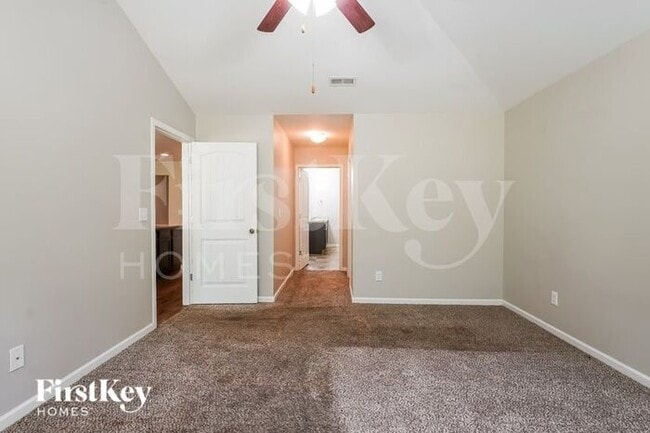 Building Photo - 4631 Woodford Cir