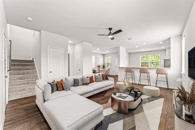 Building Photo - 5672 Shore Point Trl