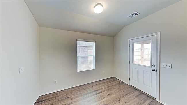 Building Photo - 10609 SW 23rd Ter