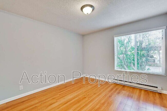 Building Photo - 505 Cypress Point Dr