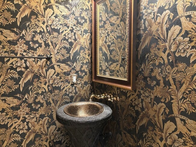 Building Photo - 1702 Aleutian Way