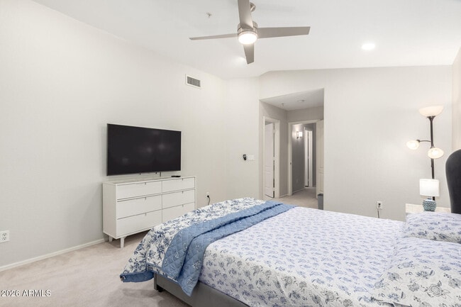Building Photo - 9696 E Sheena Dr