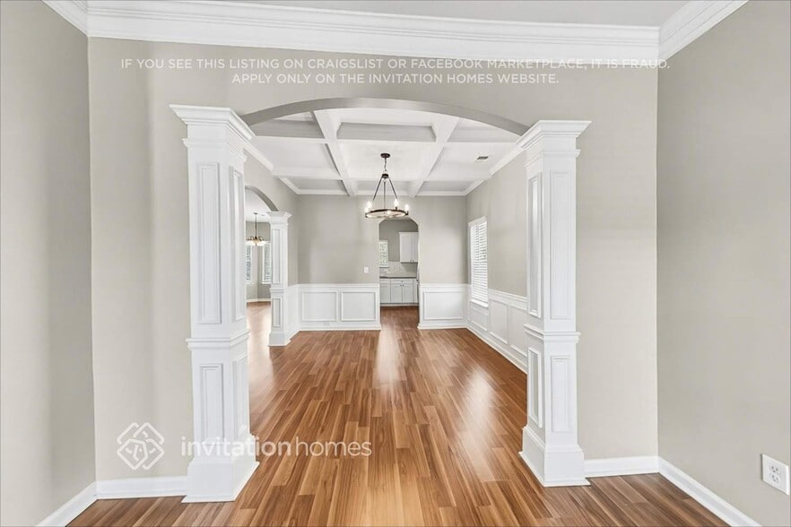 Building Photo - 100 Hamilton Pointe Dr